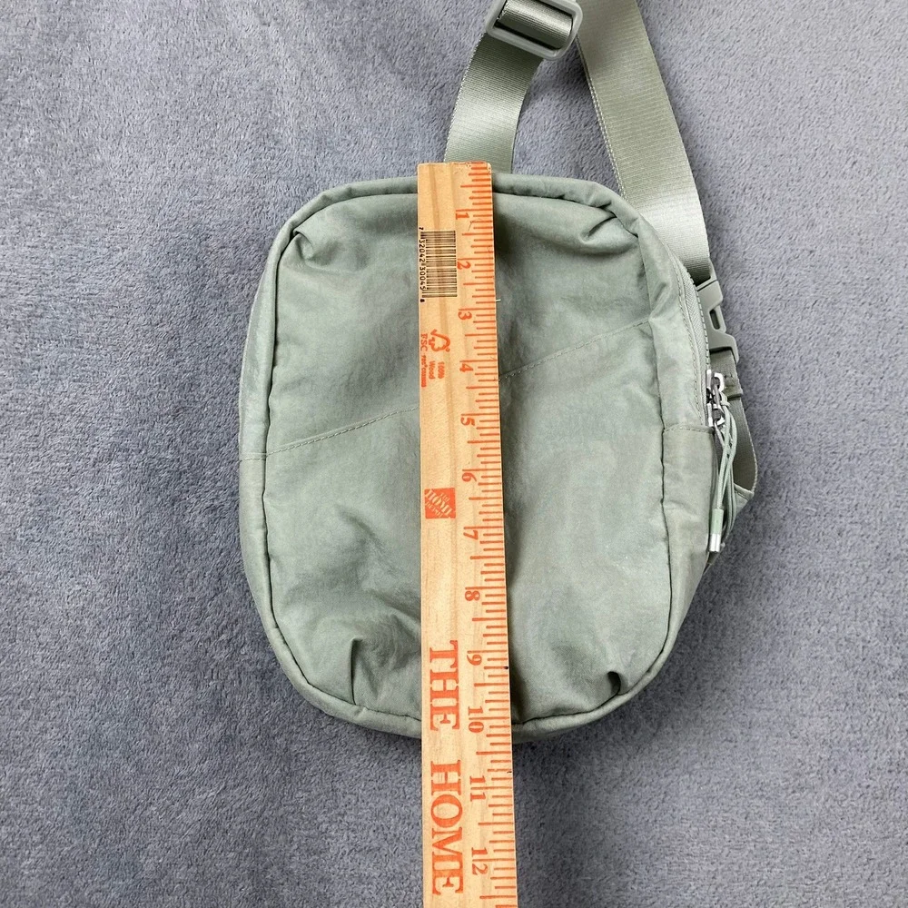 Nike Women Sling Crossbody Bag Sage Green Sportswear Utility
